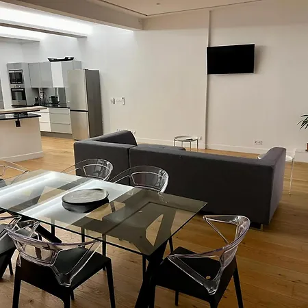 Lägenhet Loft Design & Familial Parc Des Buttes Chaumont *